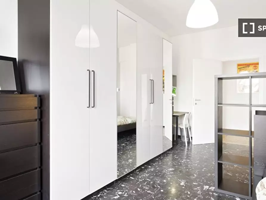 Immagine 1 di Camera condivisa in affitto  in Largo Giovan Battista Scalabrini a Milano