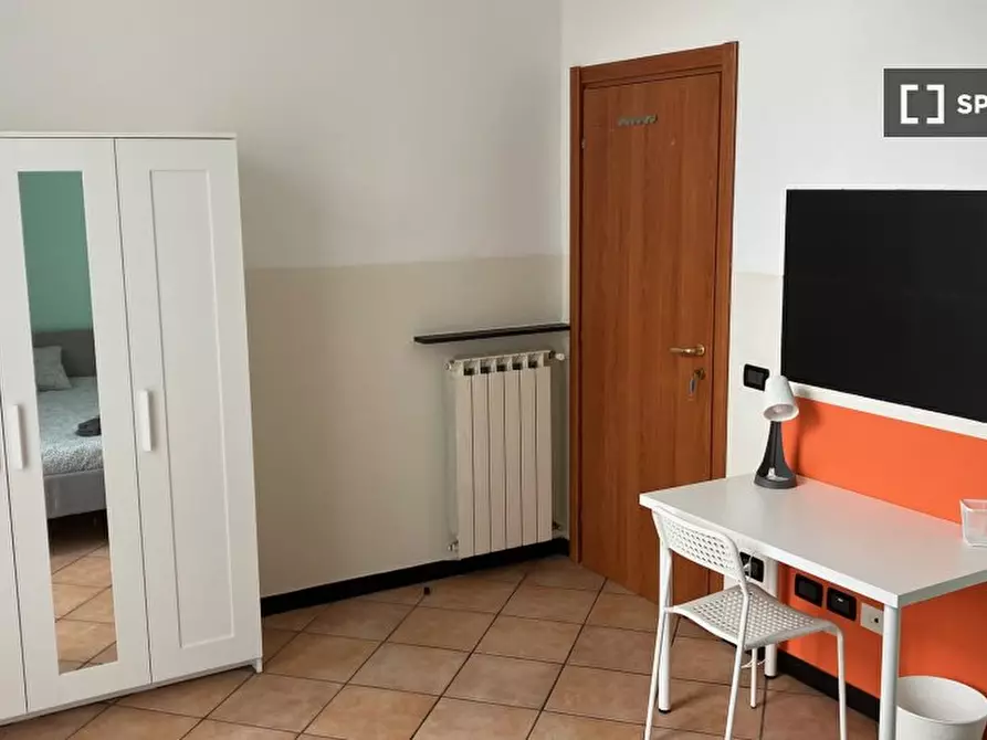 Immagine 10 di Camera condivisa in affitto  in VIA GRAMSCI/7 a Genova