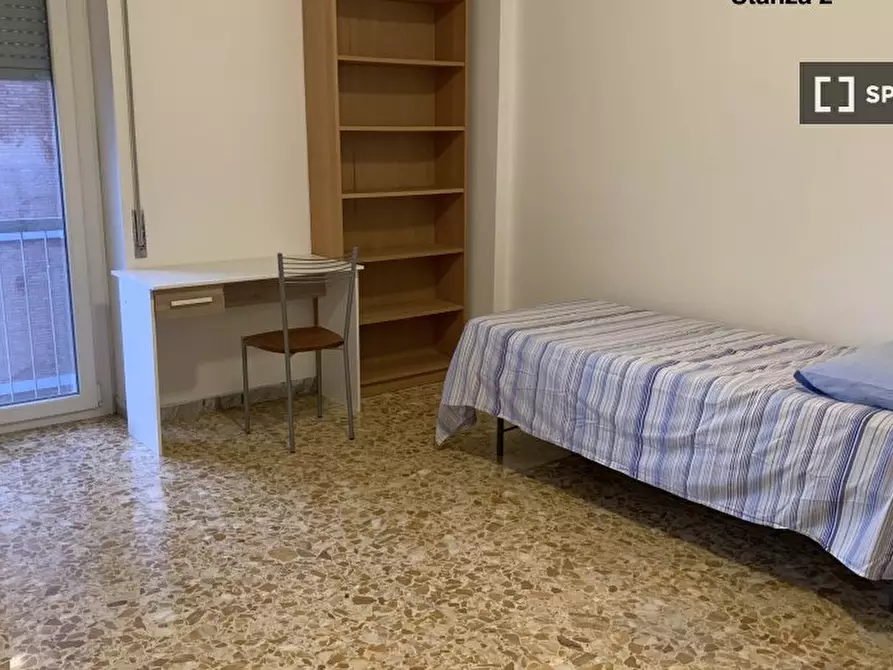 Immagine 15 di Camera condivisa in affitto  in Largo Antonio Beltramelli a Roma