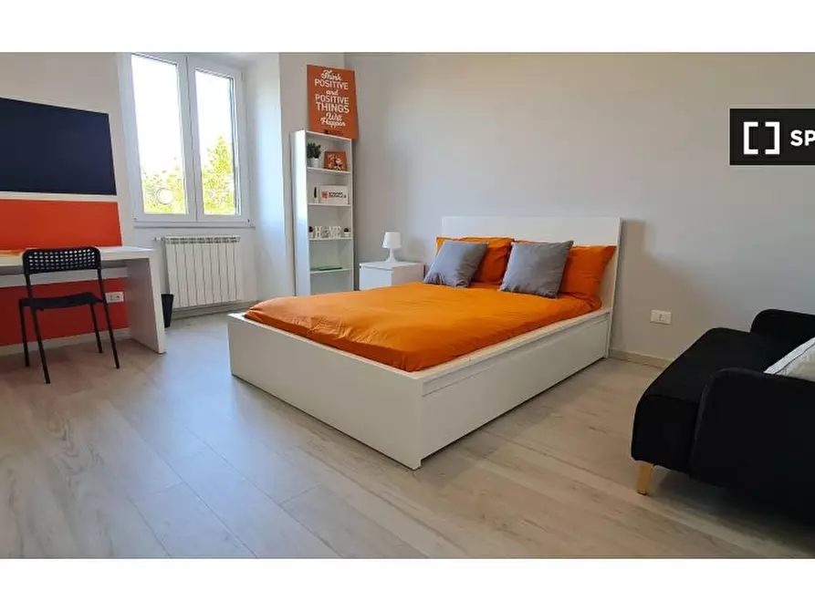 Immagine 9 di Camera condivisa in affitto  in Via Ostiense a Roma