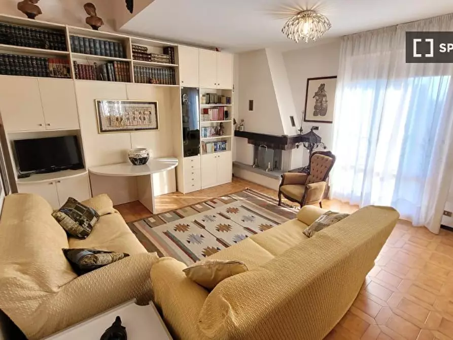 Immagine 1 di Appartamento in affitto  in Via Trilussa a Calenzano