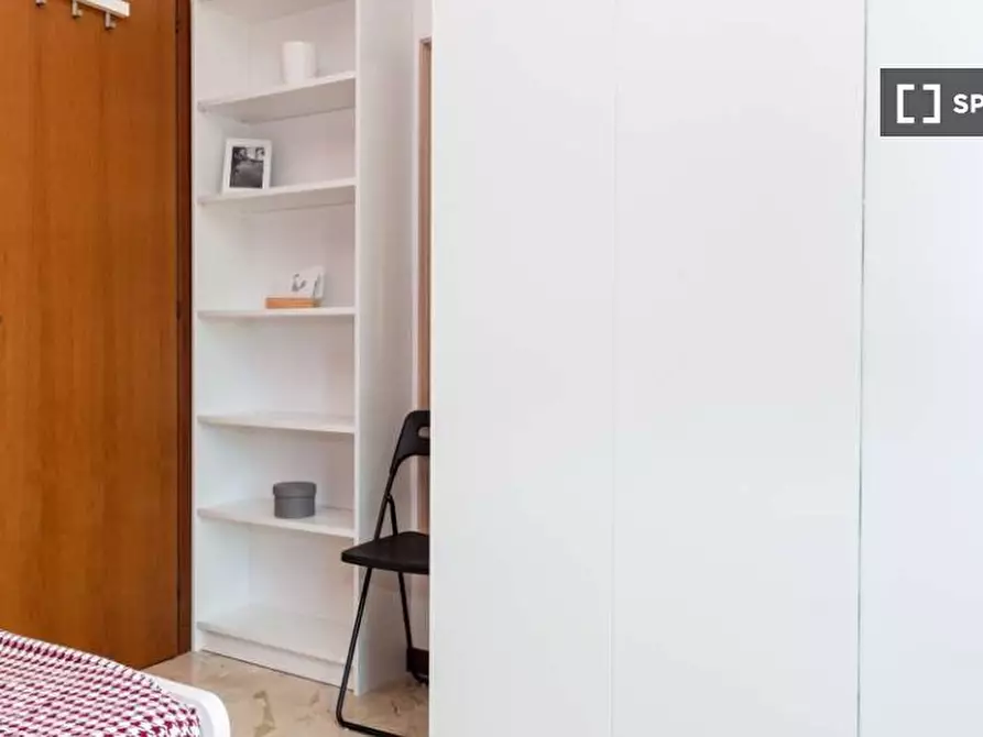 Immagine 4 di Camera condivisa in affitto  in Via fratelli Fraschini a Milano