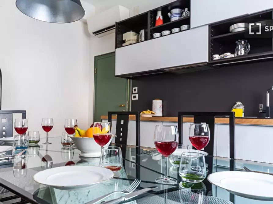 Immagine 4 di Appartamento in affitto  in Via del Borgo di S. Pietro a Bologna