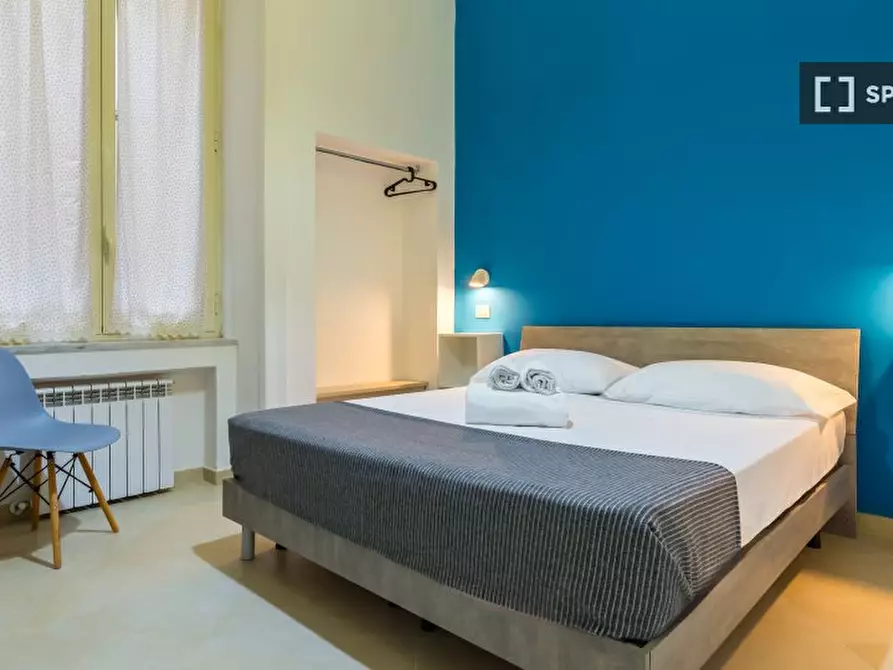 Immagine 3 di Appartamento in affitto  in Via Suor Orsola a Napoli