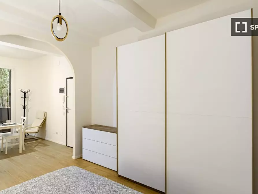 Immagine 17 di Ufficio in affitto  in Via dell'Oro a Bologna