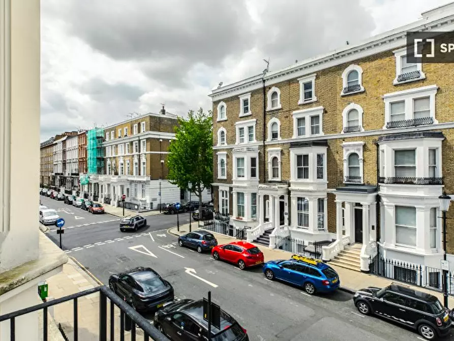 Immagine 16 di Appartamento in affitto  in Apartment a Kensington