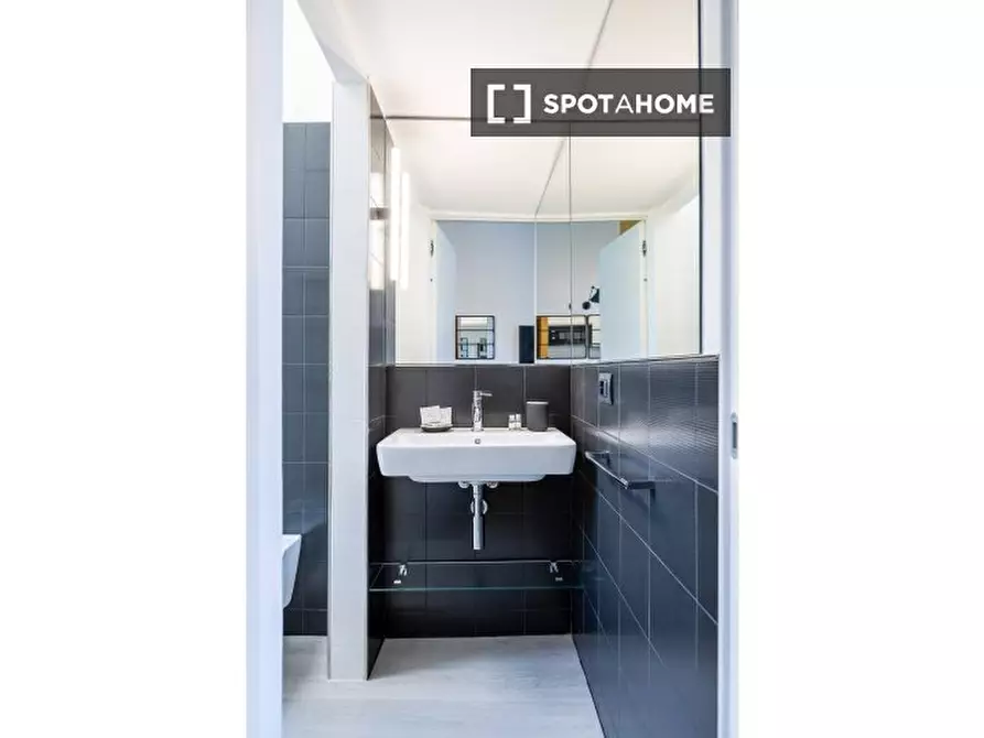 Immagine 13 di Ufficio in affitto  in Via Bernardo Davanzati a Milano