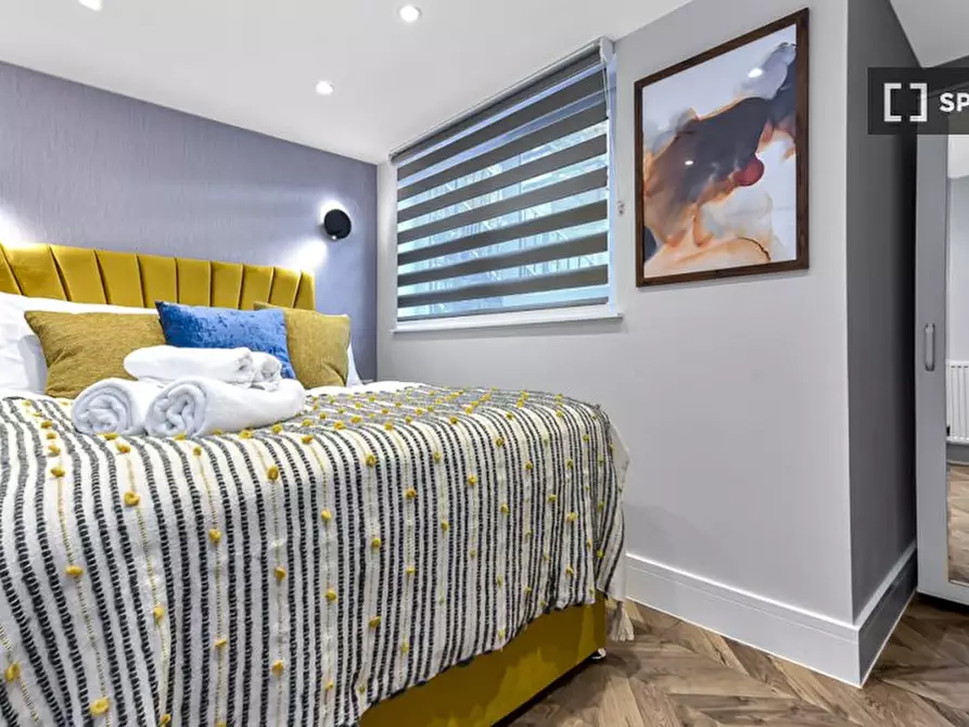 Immagine 15 di Appartamento in affitto  in flat c a Romford