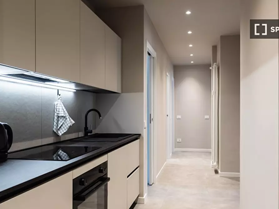 Immagine 6 di Appartamento in affitto  in Via Antonio Bazzini a Milano