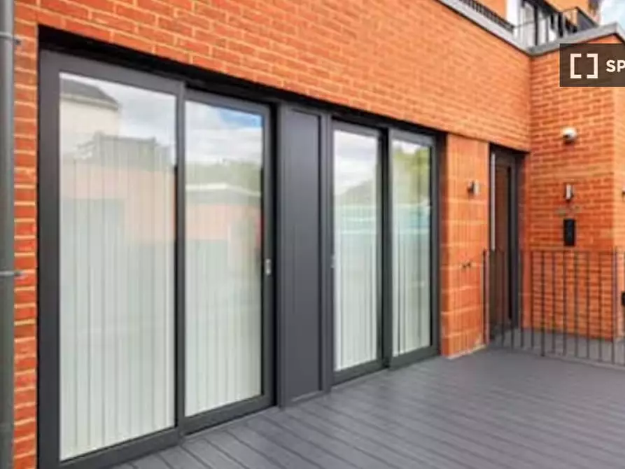 Immagine 6 di Appartamento in affitto  in -274 W Green Rd a Tottenham
