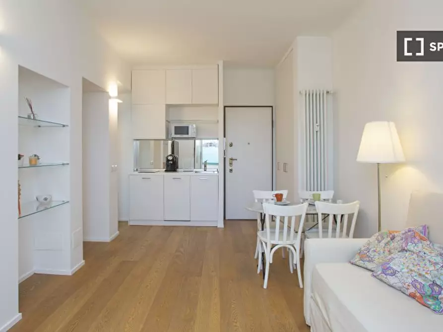 Immagine 8 di Appartamento in affitto  in Piazza Borromeo a Milano