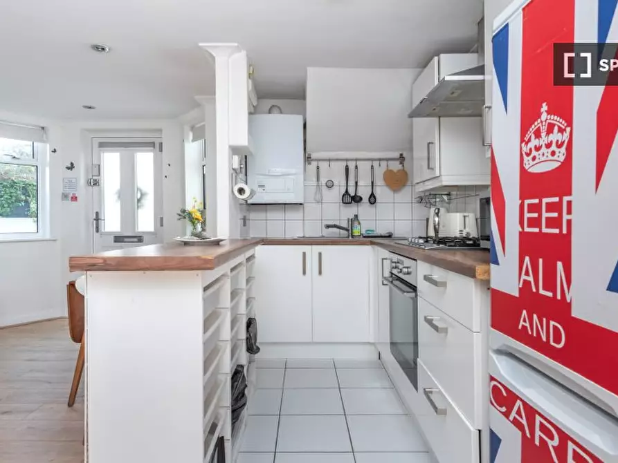 Immagine 9 di Appartamento in affitto  in Graham Road a Merton