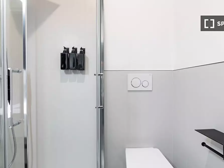 Immagine 10 di Ufficio in affitto  in Via Tartini a Milano