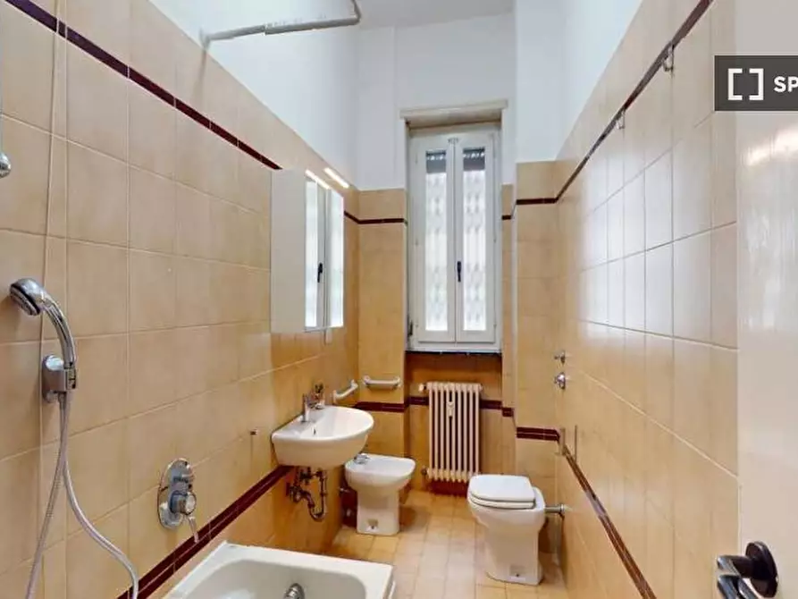 Immagine 17 di Camera condivisa in affitto  in Via Anco Marzio a Milano