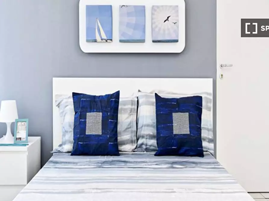 Immagine 3 di Camera condivisa in affitto  in Via Carlo Imbonati a Milano