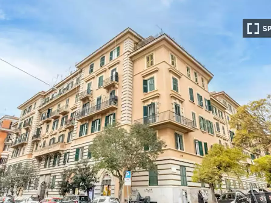 Immagine 13 di Appartamento in affitto  in Via Nemorense a Roma