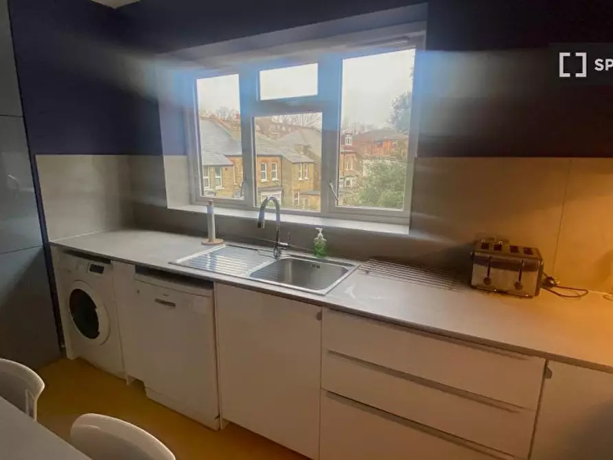 Immagine 7 di Appartamento in affitto  in Perry Vale a Lewisham