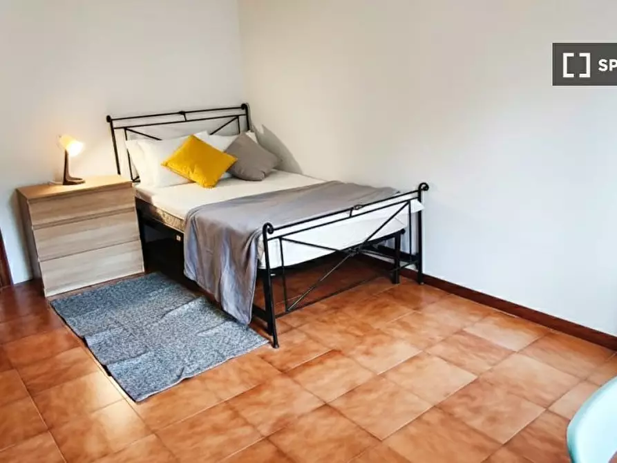 Immagine 18 di Camera condivisa in affitto  in Via Tiberio Imperatore, 00145 Roma RM, Italy a Roma