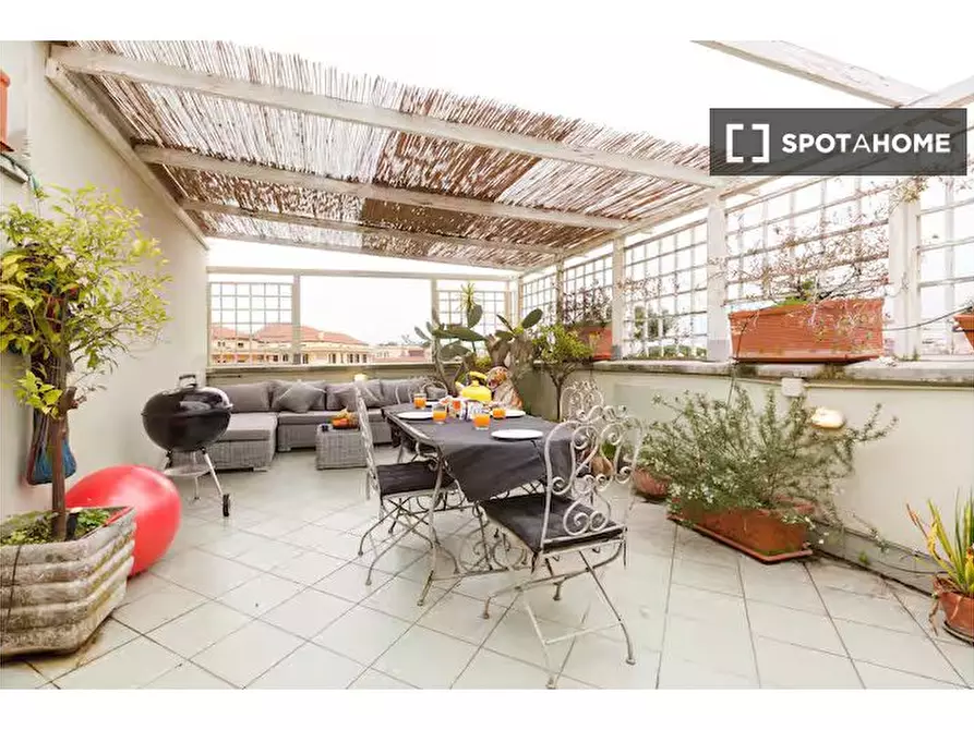 Immagine 18 di Appartamento in affitto  in Via Giorgio Baglivi a Roma