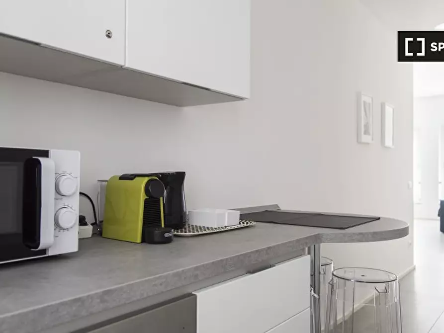 Immagine 9 di Appartamento in affitto  in Via Meravigli a Milano