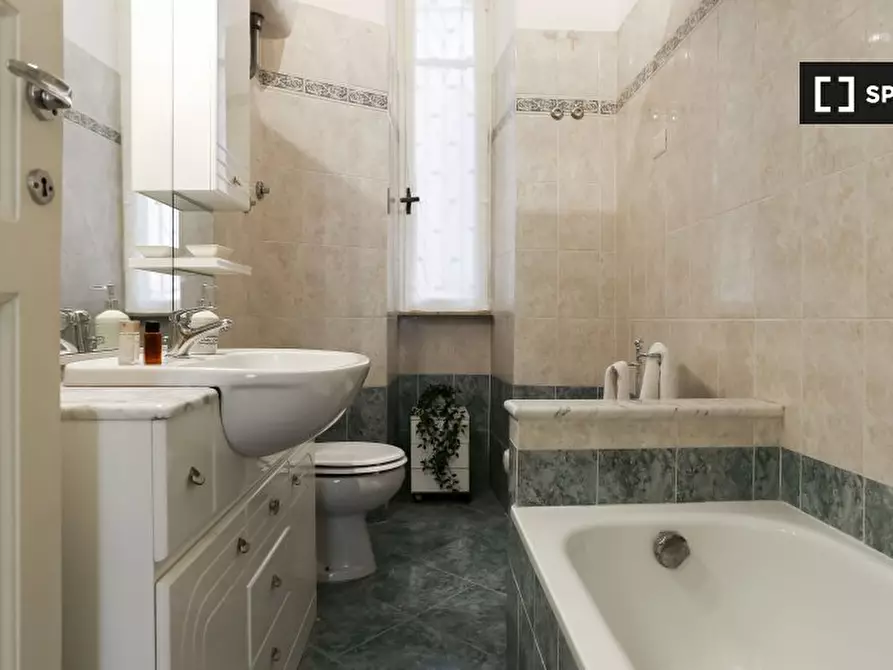 Immagine 10 di Appartamento in affitto  in Via dei Querceti a Roma