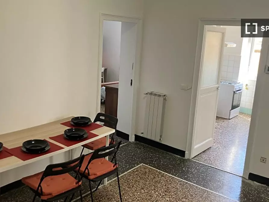 Immagine 3 di Camera condivisa in affitto  in SALITA PIANO DI ROCCA/5 a Genova