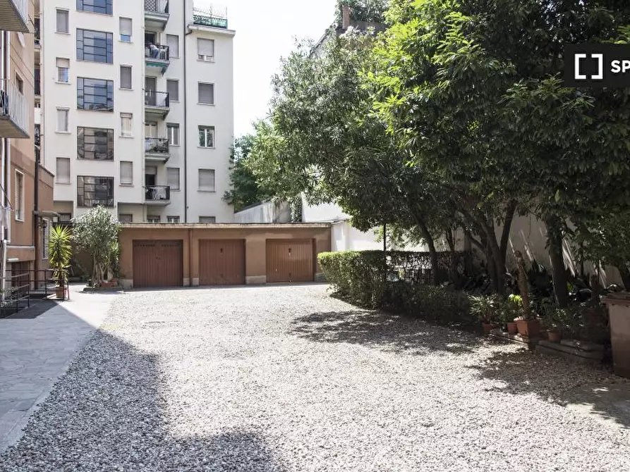 Immagine 17 di Ufficio in affitto  in Via Baldo degli Ubaldi, 20156 Milano MI, Italy a Milano