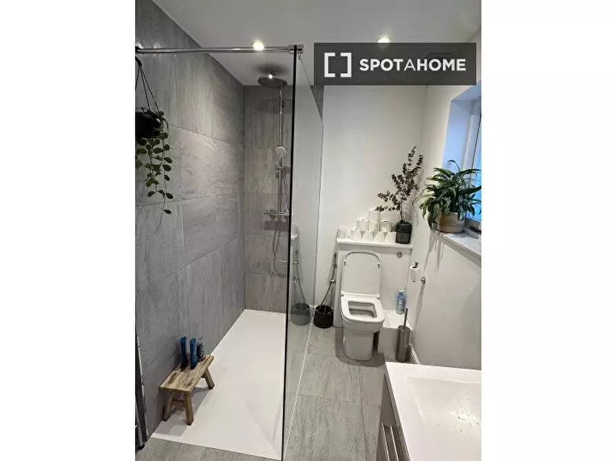 Immagine 7 di Appartamento in affitto  in Lady Margaret Rd a Camden Town