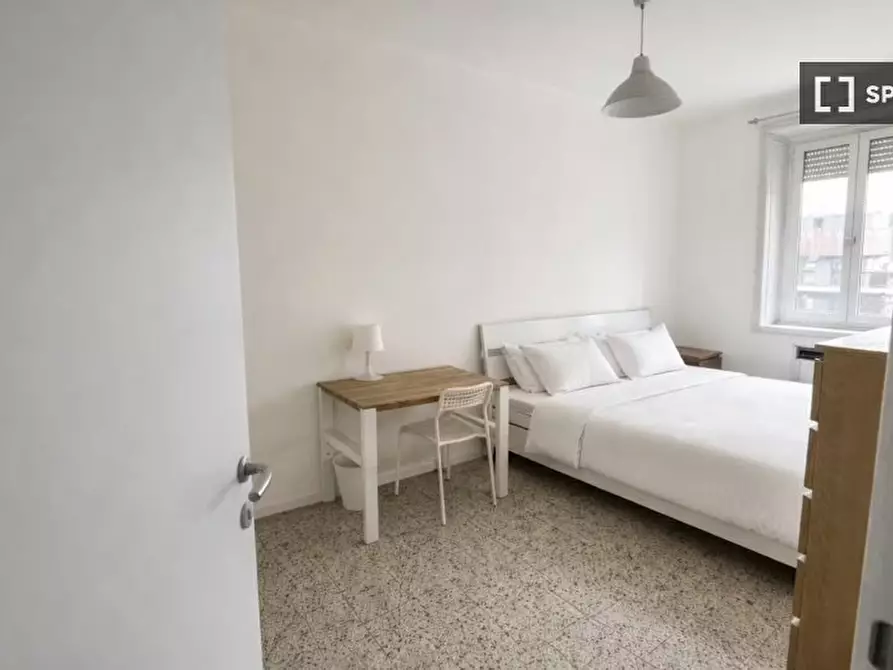 Immagine 5 di Camera condivisa in affitto  in Via Carlo de Cristoforis a Milano