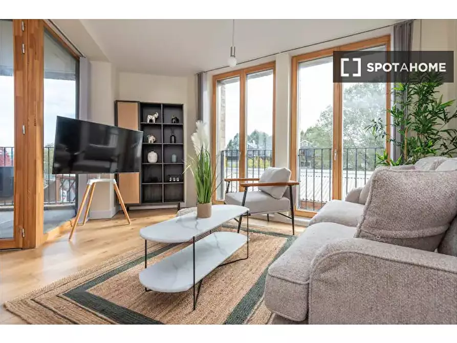 Immagine 12 di Appartamento in affitto  in Lockton St a Kensington