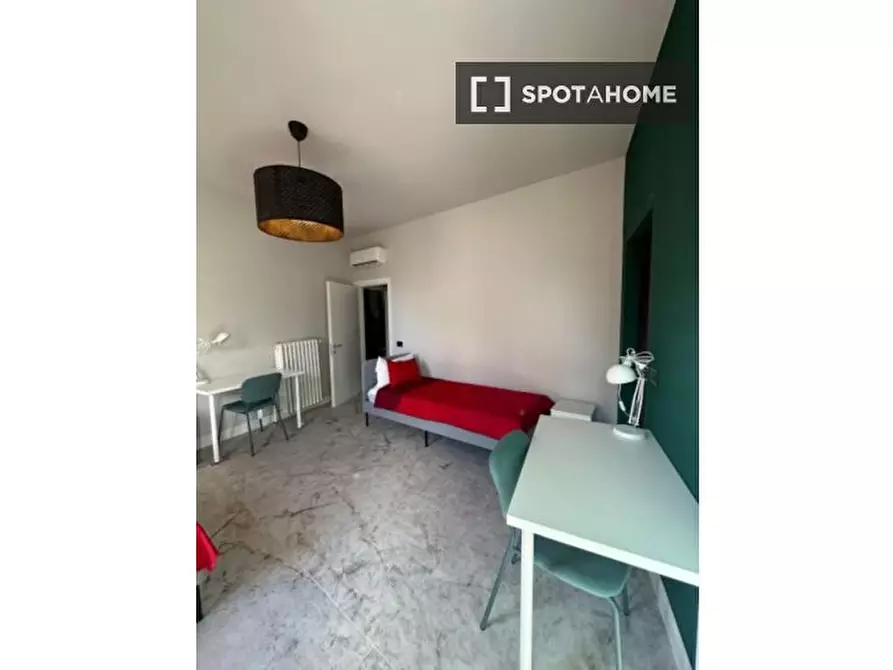 Immagine 17 di Camera condivisa in affitto  in Via del Ponte alle Mosse a Firenze