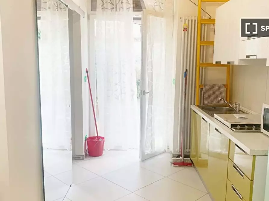 Immagine 2 di Appartamento in affitto  in Via Rossana a Torino