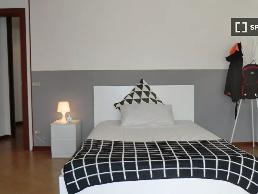 Immagine 4 di Camera condivisa in affitto  in via Piovese a Padova