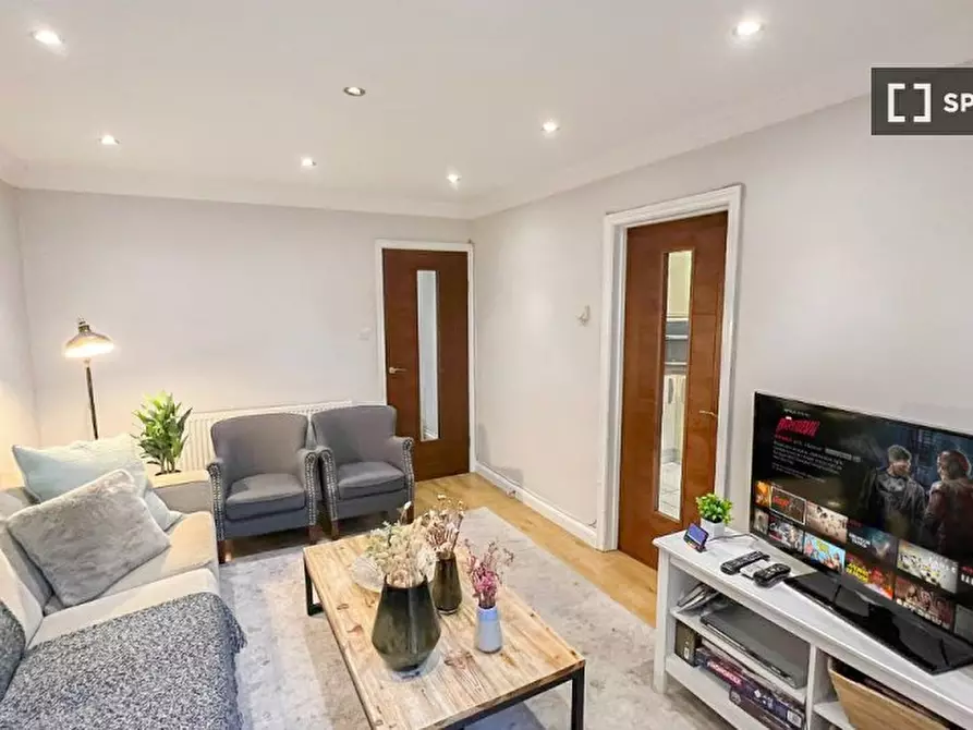 Immagine 9 di Appartamento in affitto  in Netherwood St a Camden Town