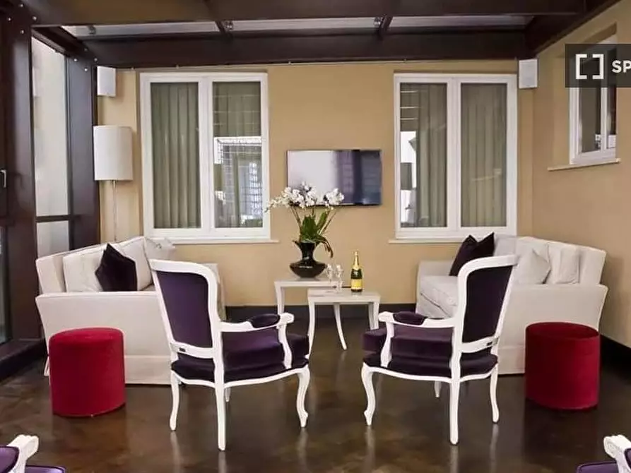 Immagine 10 di Camera condivisa in affitto  in Via dei Brunelleschi a Firenze