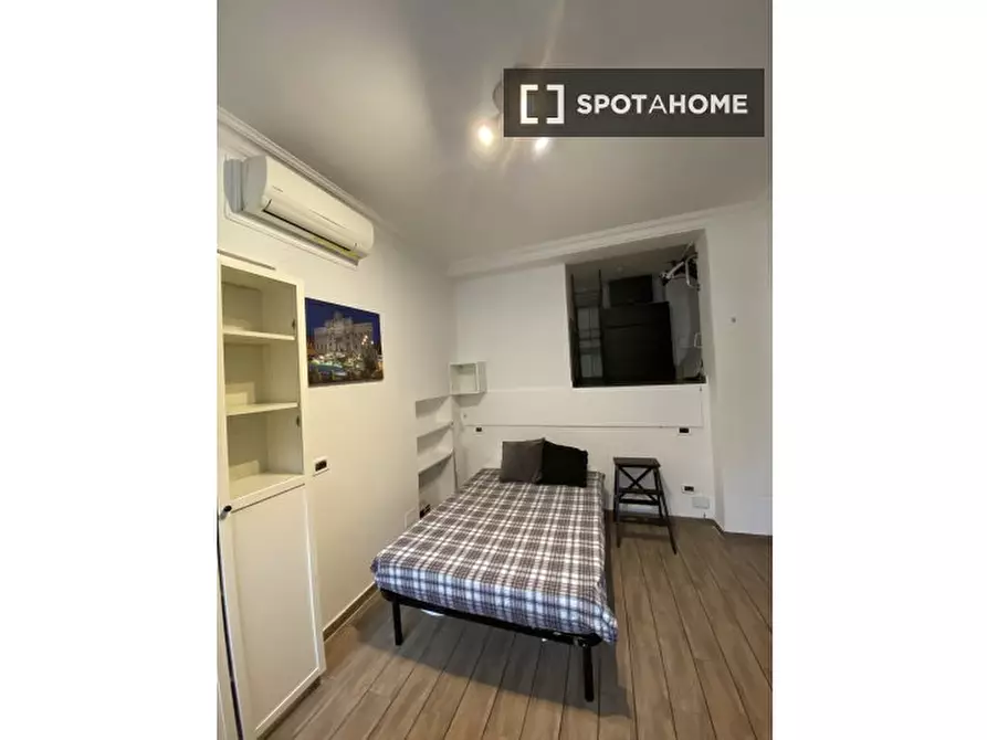 Immagine 1 di Appartamento in affitto  in Via Apuania a Roma