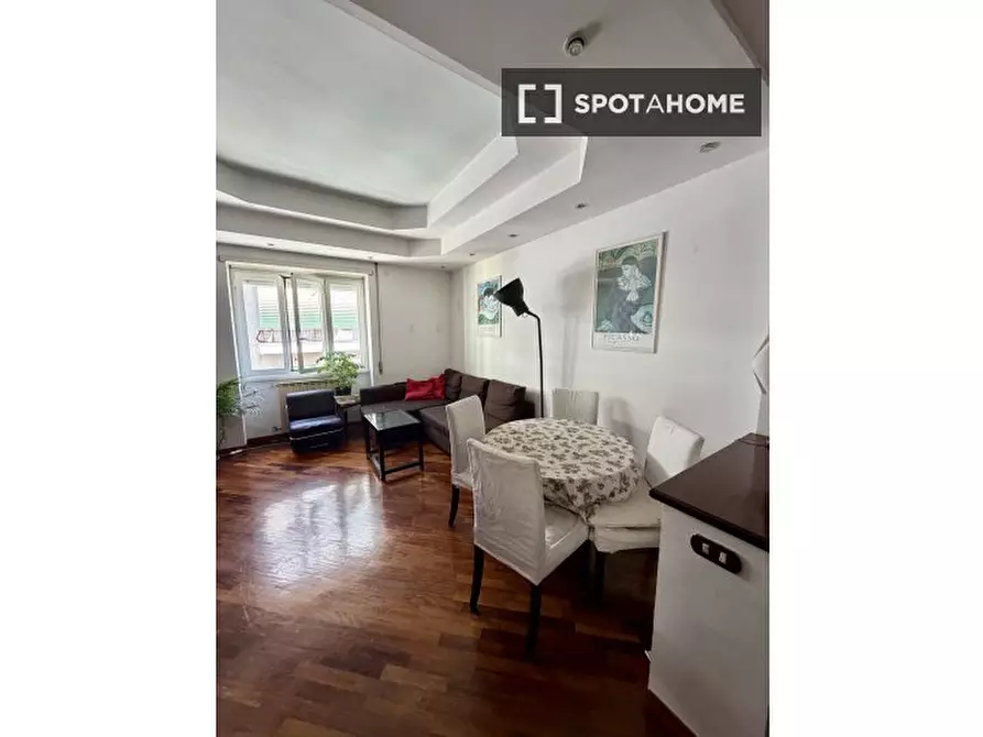 Immagine 11 di Camera condivisa in affitto  in Viale dei Colli Portuensi a Roma