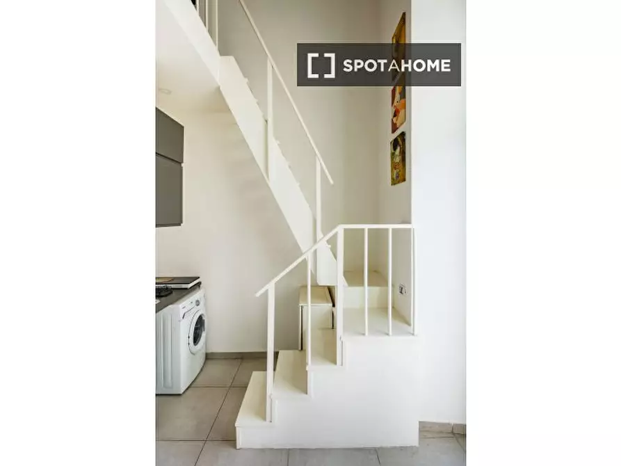 Immagine 13 di Appartamento in affitto  in Vico D'Afflitto a Napoli