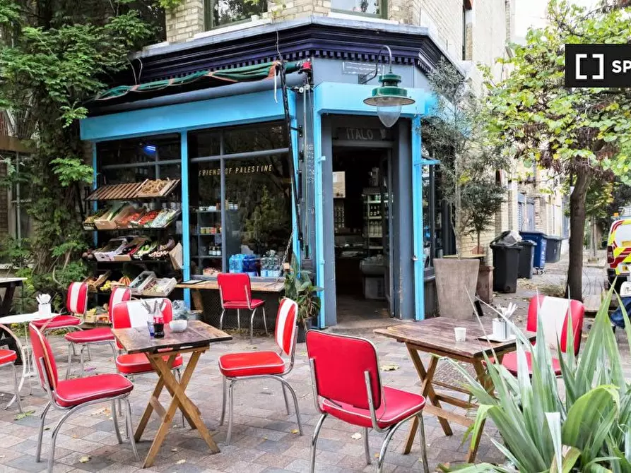 Immagine 11 di Appartamento in affitto  in a Bonnington Square a Lambeth