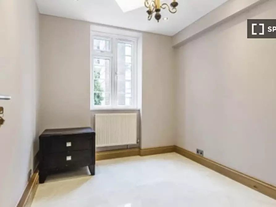 Immagine 9 di Appartamento in affitto  in Townshend Rd a Paddington