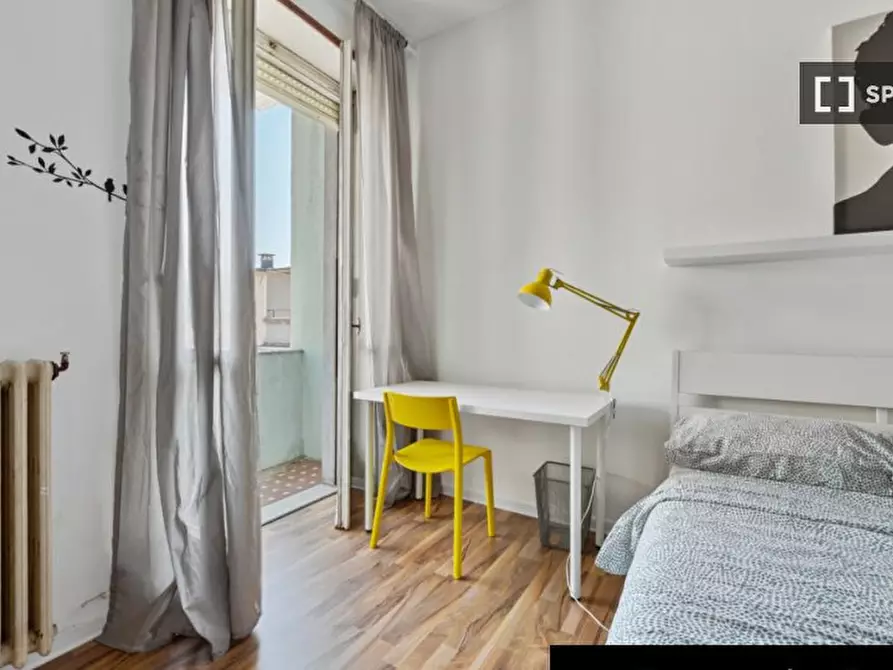 Immagine 3 di Camera condivisa in affitto  in Corso Di Porta Romana/A a Milano