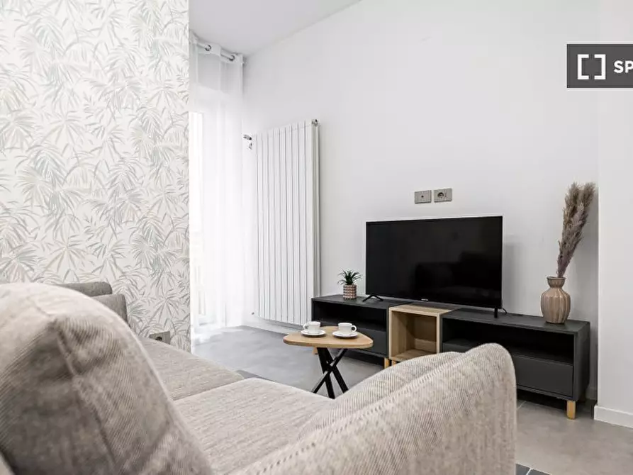 Immagine 13 di Appartamento in affitto  in Viale Certosa a Milano