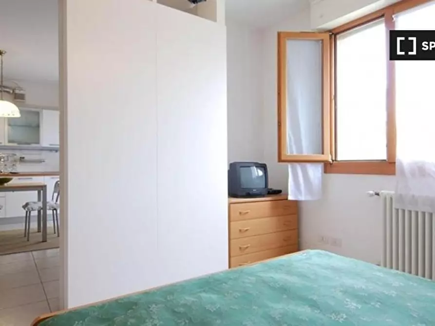 Immagine 13 di Appartamento in affitto  in Via Mario Fantin a Bologna