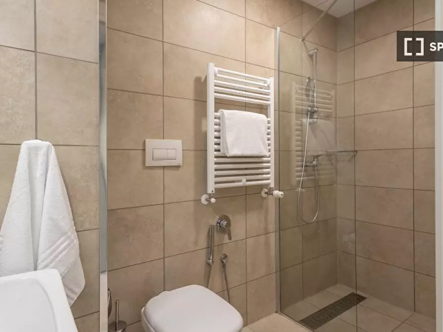 Immagine 10 di Ufficio in affitto  in Viale della Toscana a Firenze