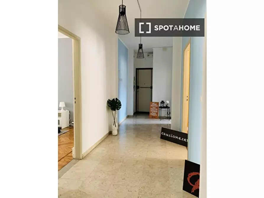 Immagine 15 di Camera condivisa in affitto  in Via Sant'Agostino n. a Torino