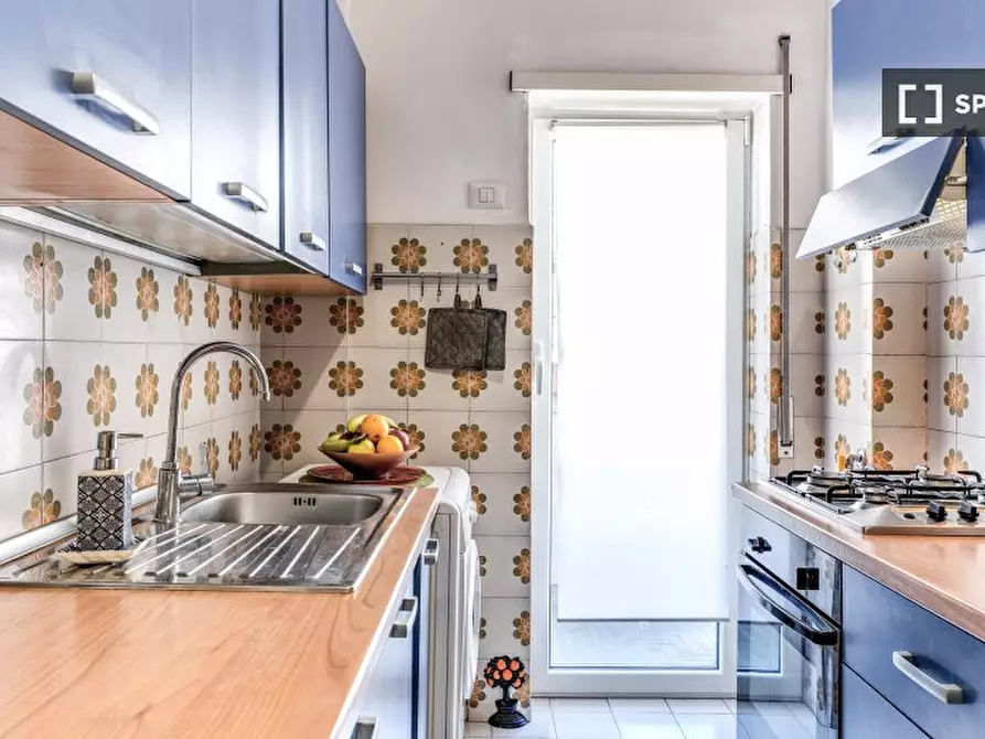 Immagine 15 di Appartamento in affitto  in Via della Moletta a Roma