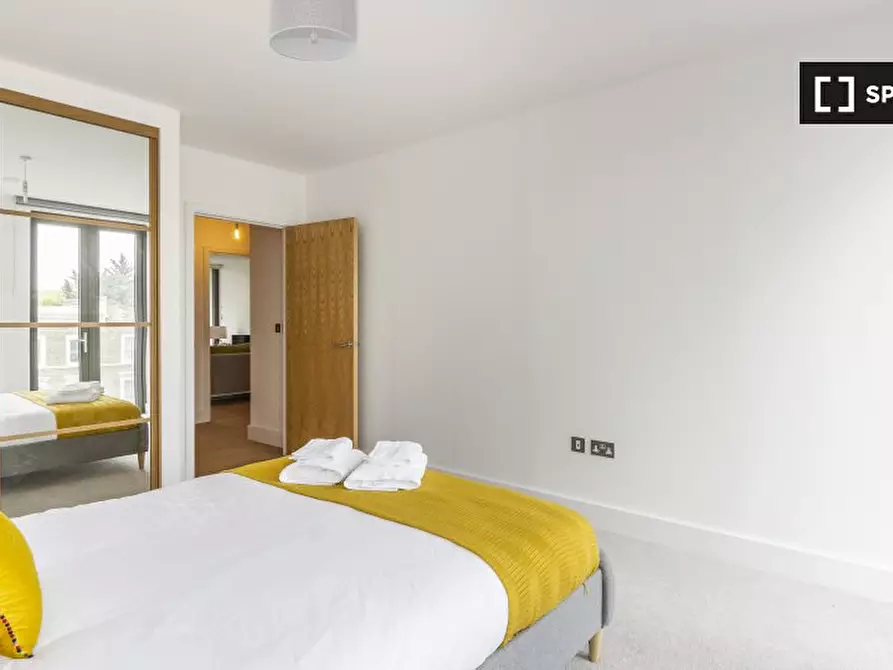 Immagine 8 di Appartamento in affitto  in Kilburn Park Rd a Camden Town