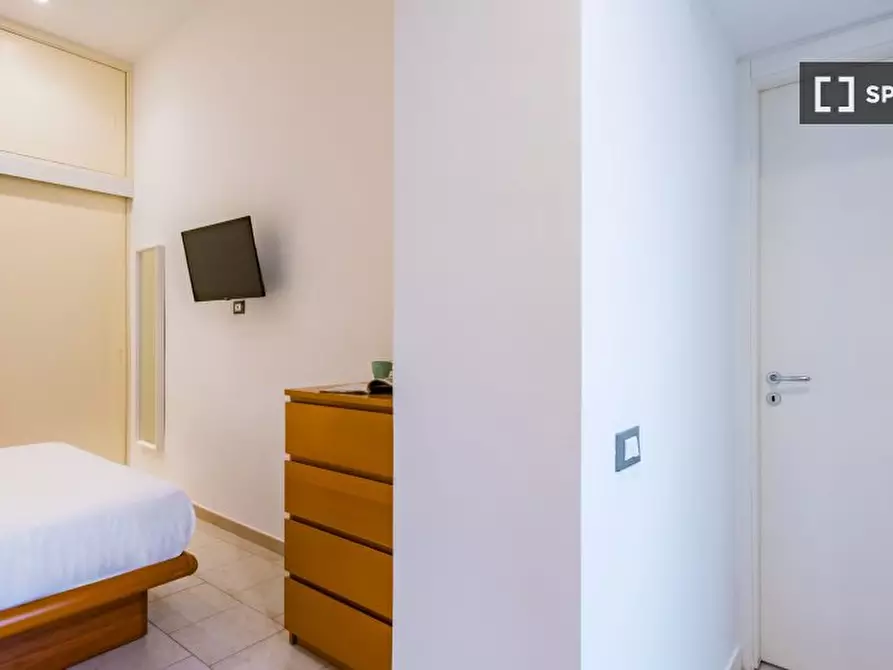 Immagine 9 di Appartamento in affitto  in Corso Umberto I a Napoli