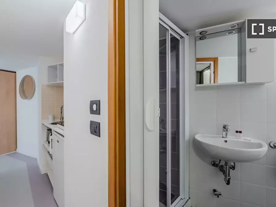 Immagine 14 di Ufficio in affitto  in Corso Magenta a Milano