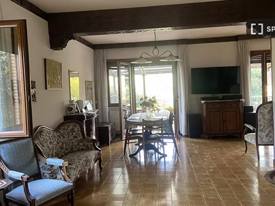 Immagine 11 di Camera condivisa in affitto  in Via Leonardo Fibonacci a Roma